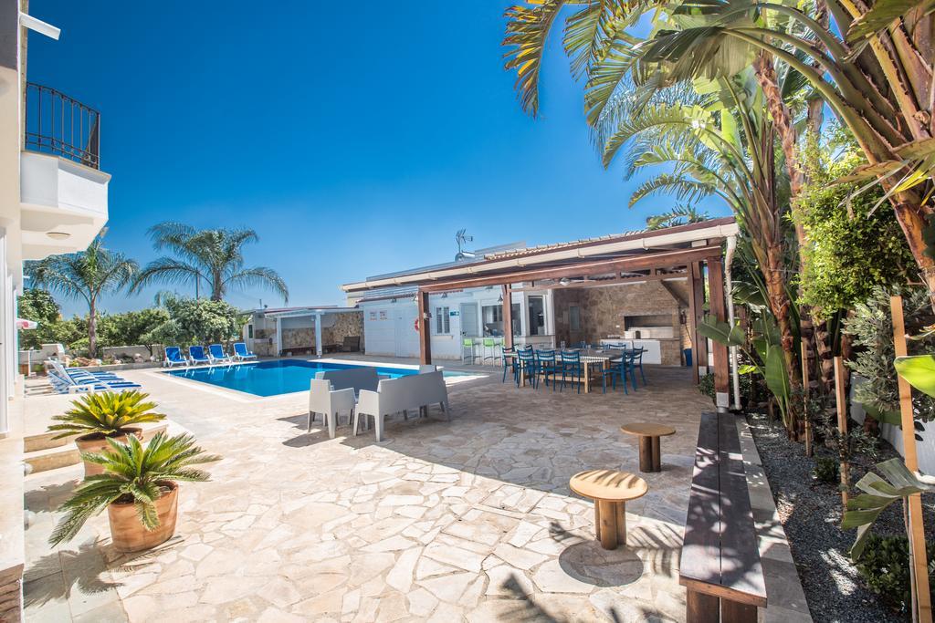 Papas Family Villa 帕拉利米尼 外观 照片