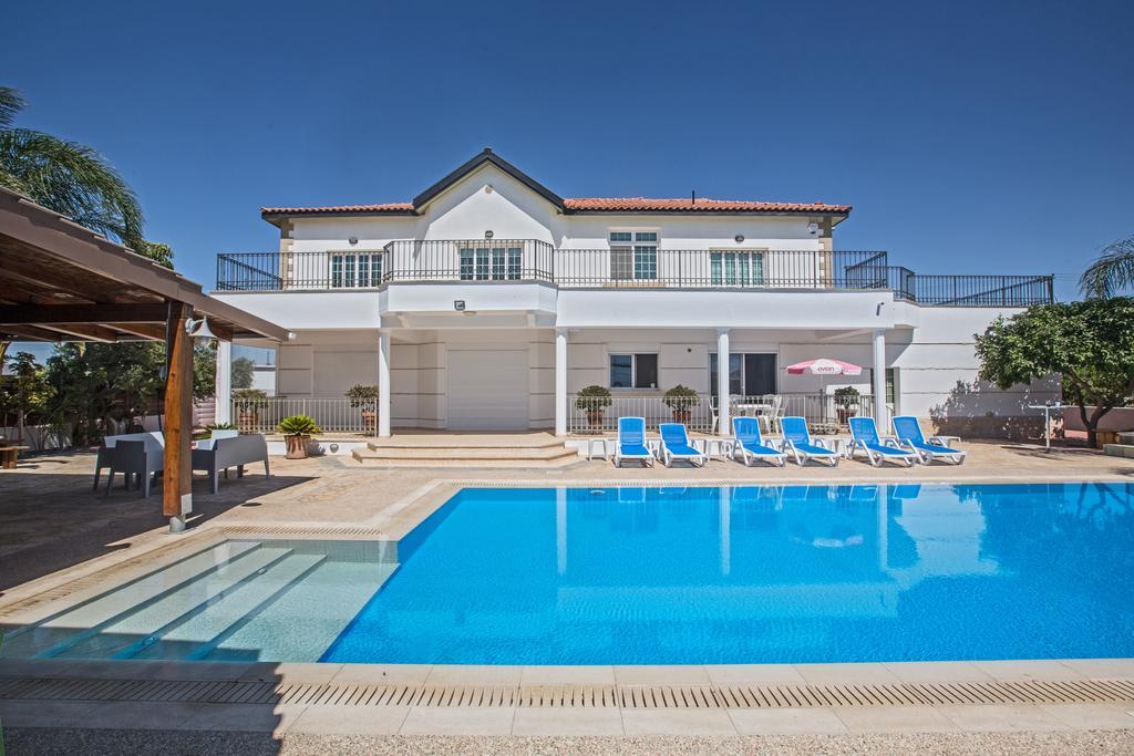 Papas Family Villa 帕拉利米尼 外观 照片